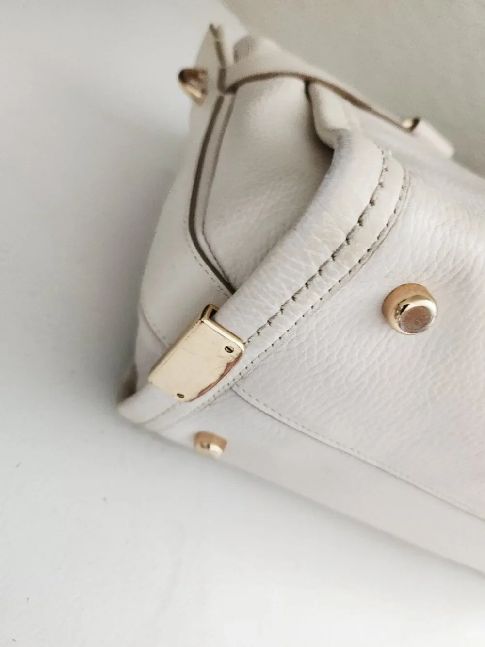 Coach Swagger White Leather Shoulder Bag Purse
